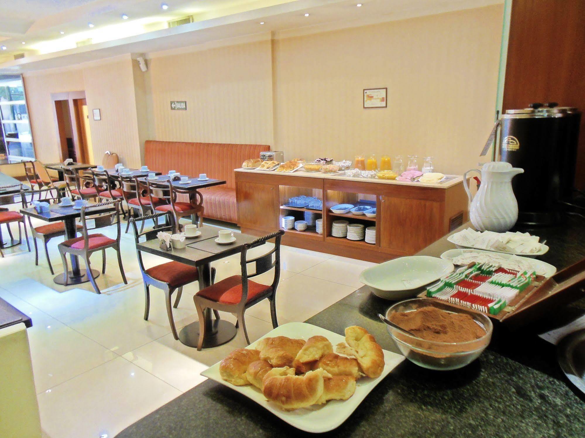 Hotel Sheltown บัวโนสไอเรส ภายนอก รูปภาพ